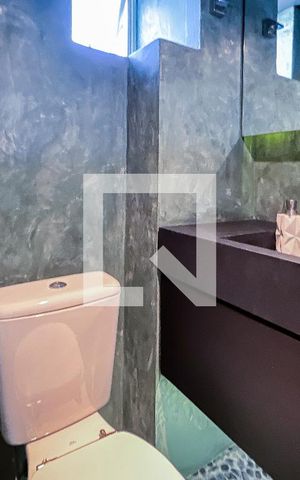 Apartamento à venda com 375m², 3 quartos e 4 vagasBanheiro