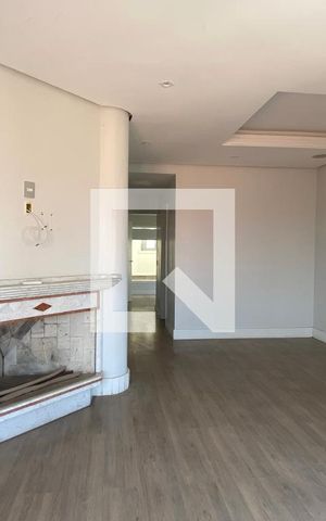Casa de condomínio à venda com 533m², 4 quartos e 4 vagasSuíte 1
