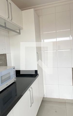 Casa de condomínio à venda com 533m², 4 quartos e 4 vagasÁrea de Serviço