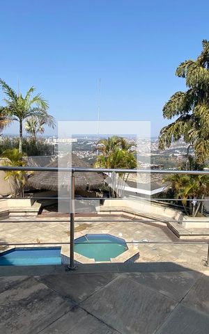 Casa de condomínio à venda com 533m², 4 quartos e 4 vagassacada da Suíte 1