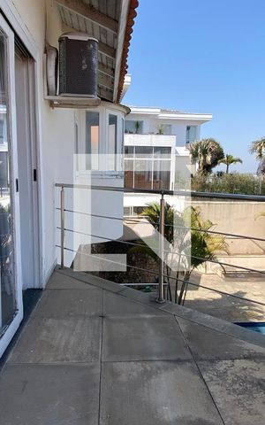 Casa de condomínio à venda com 533m², 4 quartos e 4 vagasvista da Suíte 1