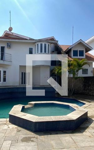 Casa de condomínio à venda com 533m², 4 quartos e 4 vagasPiscina