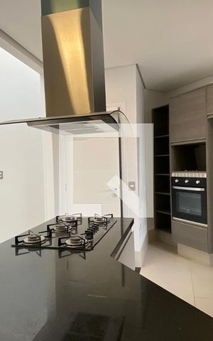 Casa de condomínio à venda com 533m², 4 quartos e 4 vagasCozinha