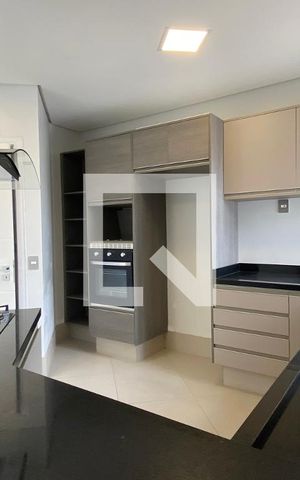 Casa de condomínio à venda com 533m², 4 quartos e 4 vagasCozinha