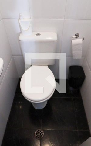 Apartamento à venda com 98m², 2 quartos e 1 vagaBanheiro de Serviço