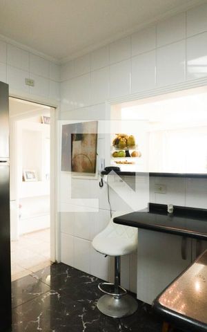 Apartamento à venda com 98m², 2 quartos e 1 vagaCozinha
