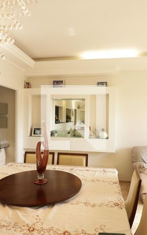 Apartamento à venda com 98m², 2 quartos e 1 vagaSala