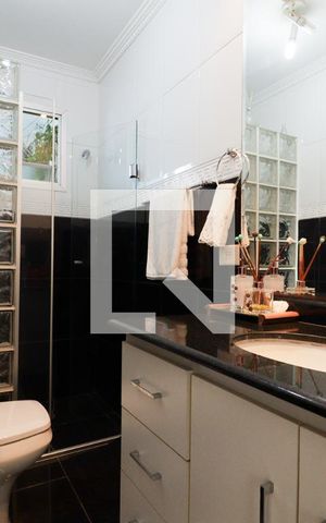 Apartamento à venda com 98m², 2 quartos e 1 vagaBanheiro Social