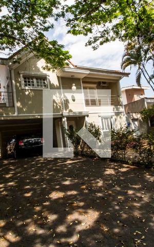 Apartamento para alugar com 349m², 4 quartos e 4 vagas Apartamento para alugar com 349m², 4 quartos e 4 vagasGaragem