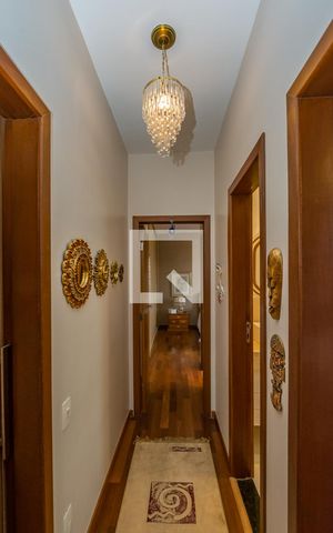 Apartamento à venda com 153m², 3 quartos e 1 vaga Apartamento à venda com 153m², 3 quartos e 1 vagaCorredor