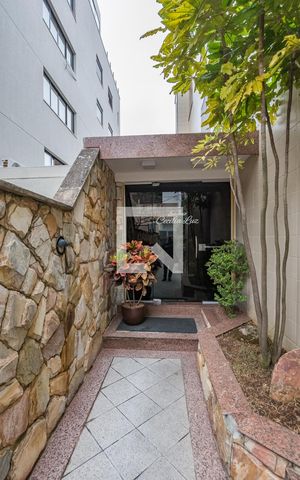 Apartamento à venda com 153m², 3 quartos e 1 vaga Apartamento à venda com 153m², 3 quartos e 1 vagaEntrada
