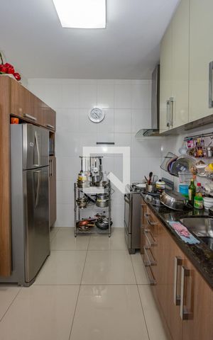 Apartamento à venda com 153m², 3 quartos e 1 vaga Apartamento à venda com 153m², 3 quartos e 1 vagaCozinha