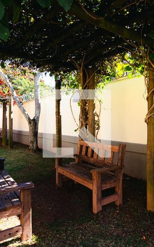 Casa de condomínio à venda com 72m², 2 quartos e 1 vagaÁrea comum