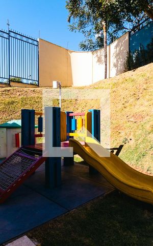 Casa de condomínio à venda com 72m², 2 quartos e 1 vagaÁrea comum - Playground