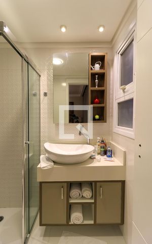 Apartamento à venda com 109m², 3 quartos e sem vaga Apartamento à venda com 109m², 3 quartos e sem vagaBanheiro da Suíte 2