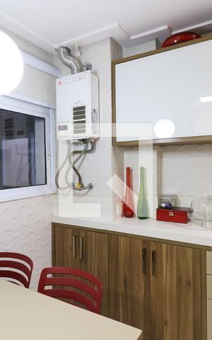 Apartamento à venda com 109m², 3 quartos e sem vaga Apartamento à venda com 109m², 3 quartos e sem vagaCozinha