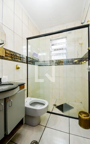Casa à venda com 275m², 3 quartos e 4 vagasBanheiro da Suíte