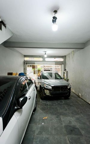 Casa à venda com 275m², 3 quartos e 4 vagasGaragem