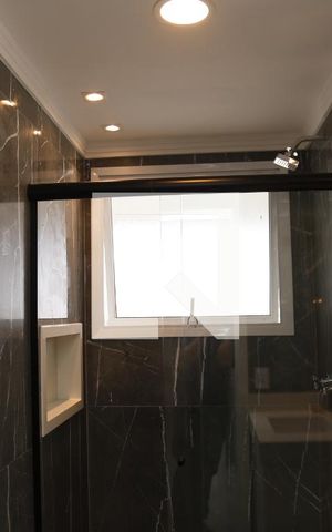 Apartamento à venda com 107m², 3 quartos e 2 vagasBanheiro da Suíte 1