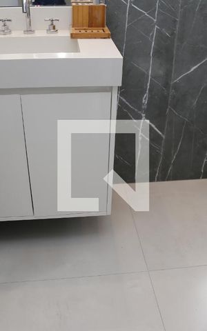 Apartamento à venda com 107m², 3 quartos e 2 vagasBanheiro da Suíte 3