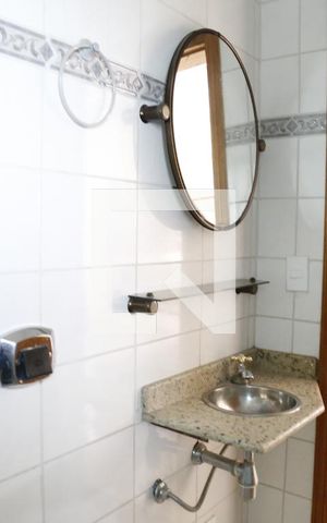 Apartamento para alugar com 20m², 1 quarto e sem vagaBanheiro