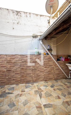 Casa à venda com 103m², 3 quartos e sem vagaÁrea de Serviço