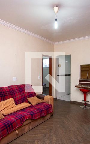 Casa à venda com 103m², 3 quartos e sem vagaSala