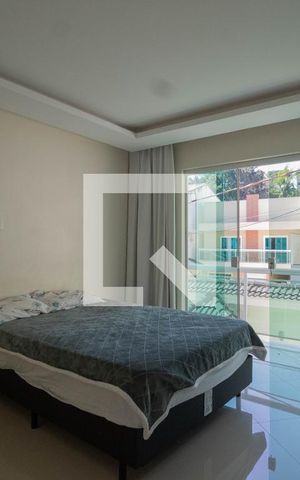 Casa à venda com 400m², 4 quartos e 2 vagas Casa à venda com 400m², 4 quartos e 2 vagasQuarto 1
