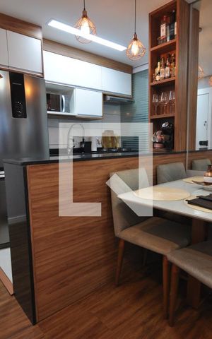 Apartamento à venda com 45m², 2 quartos e 1 vagaSala/Cozinha