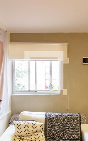 Casa de condomínio para alugar com 40m², 1 quarto e sem vaga Casa de condomínio para alugar com 40m², 1 quarto e sem vagaDetalhe da sala