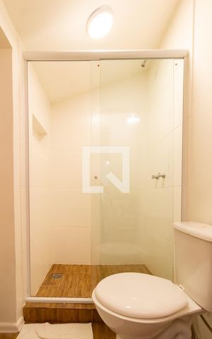 Casa de condomínio para alugar com 40m², 1 quarto e sem vaga Casa de condomínio para alugar com 40m², 1 quarto e sem vagaDetalhe do banheiro