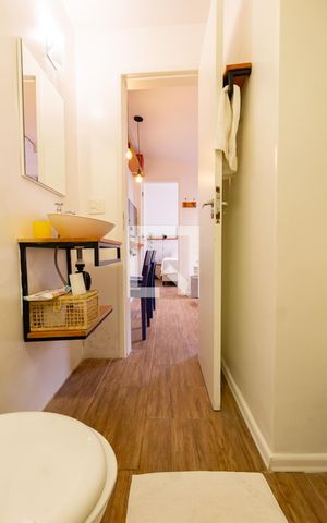 Casa de condomínio para alugar com 40m², 1 quarto e sem vaga Casa de condomínio para alugar com 40m², 1 quarto e sem vagaDetalhe do banheiro