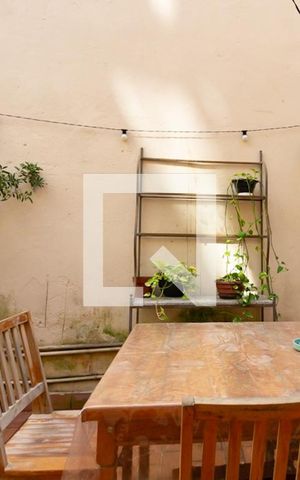 Casa de condomínio para alugar com 40m², 1 quarto e sem vaga Casa de condomínio para alugar com 40m², 1 quarto e sem vagaVista da sala