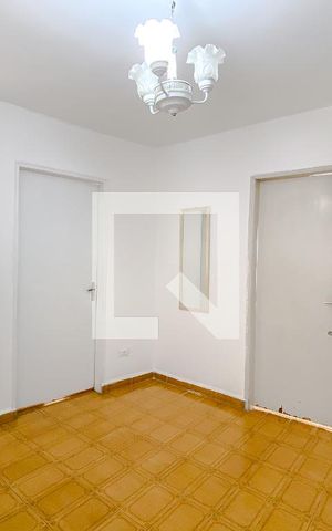 Casa para alugar com 300m², 4 quartos e 3 vagasHall (Casa 2)