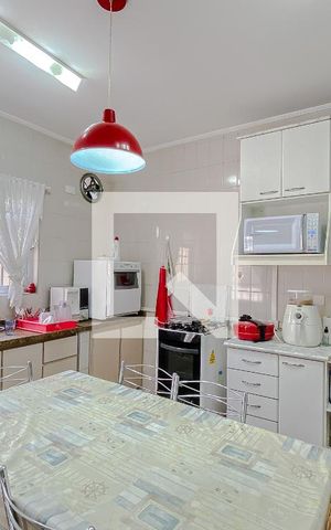 Casa para alugar com 300m², 4 quartos e 3 vagasCozinha