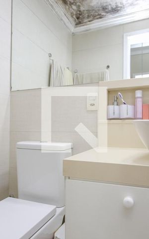Apartamento à venda com 98m², 3 quartos e 2 vagas Apartamento à venda com 98m², 3 quartos e 2 vagasBanheiro da Suíte