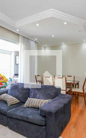 Apartamento à venda com 98m², 3 quartos e 2 vagas Apartamento à venda com 98m², 3 quartos e 2 vagasSala