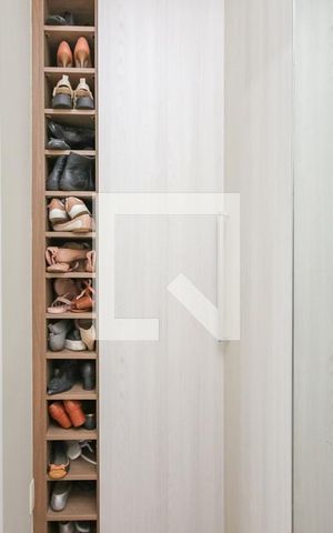Apartamento à venda com 98m², 3 quartos e 2 vagas Apartamento à venda com 98m², 3 quartos e 2 vagasSuíte
