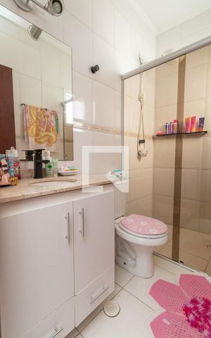 Casa à venda com 187m², 3 quartos e sem vagaBanheiro social