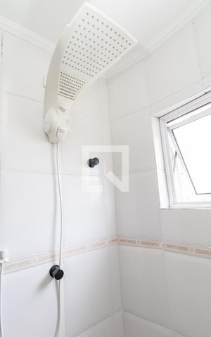 Casa à venda com 187m², 3 quartos e sem vagaBanheiro da Suíte