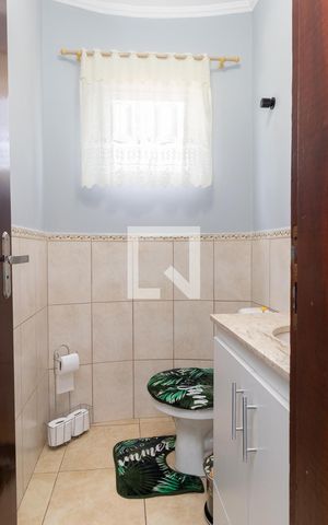 Casa à venda com 187m², 3 quartos e sem vagaLavabo 
