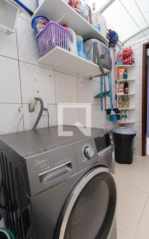 Casa à venda com 187m², 3 quartos e sem vagaÁrea de Serviço