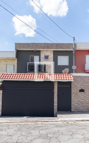 Casa à venda com 187m², 3 quartos e sem vagaFachada