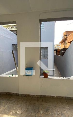 Casa à venda com 120m², 3 quartos e 1 vagaÁrea de Serviço