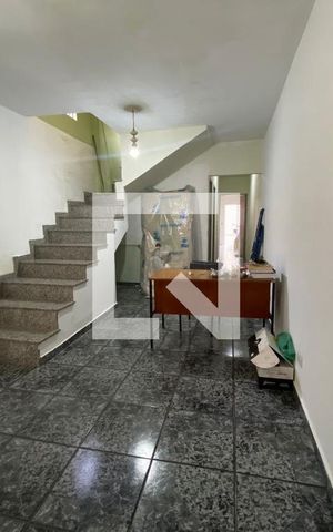 Casa à venda com 120m², 3 quartos e 1 vagaSala