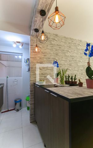 Apartamento à venda com 64m², 2 quartos e 1 vaga Apartamento à venda com 64m², 2 quartos e 1 vagaCozinha