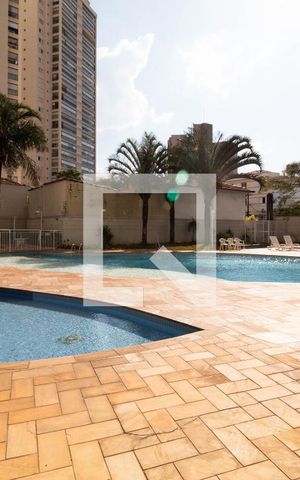 Apartamento à venda com 84m², 2 quartos e 2 vagas Apartamento à venda com 84m², 2 quartos e 2 vagasPiscina