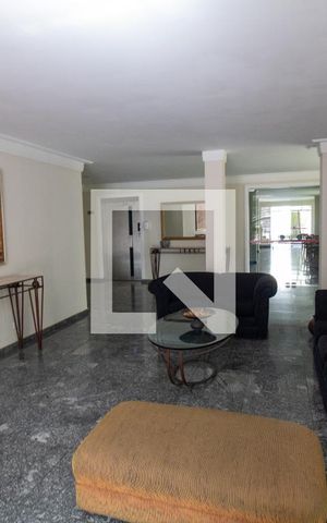 Apartamento à venda com 213m², 3 quartos e 4 vagas Apartamento à venda com 213m², 3 quartos e 4 vagasHall social