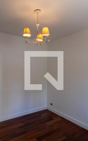 Apartamento à venda com 213m², 3 quartos e 4 vagas Apartamento à venda com 213m², 3 quartos e 4 vagasSuíte 2