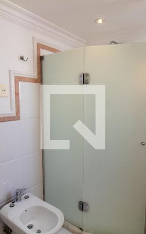 Apartamento à venda com 213m², 3 quartos e 4 vagas Apartamento à venda com 213m², 3 quartos e 4 vagasBanheiro da Suíte 3